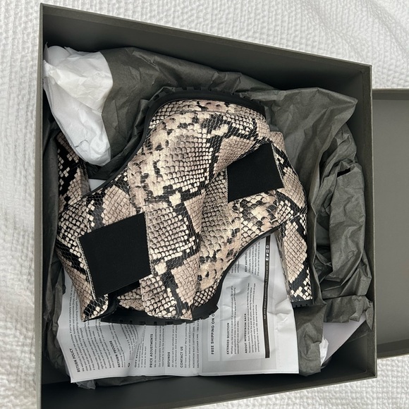 All Saints Boots - Picture 2 of 4